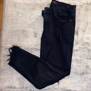 Mid-rise black jeans